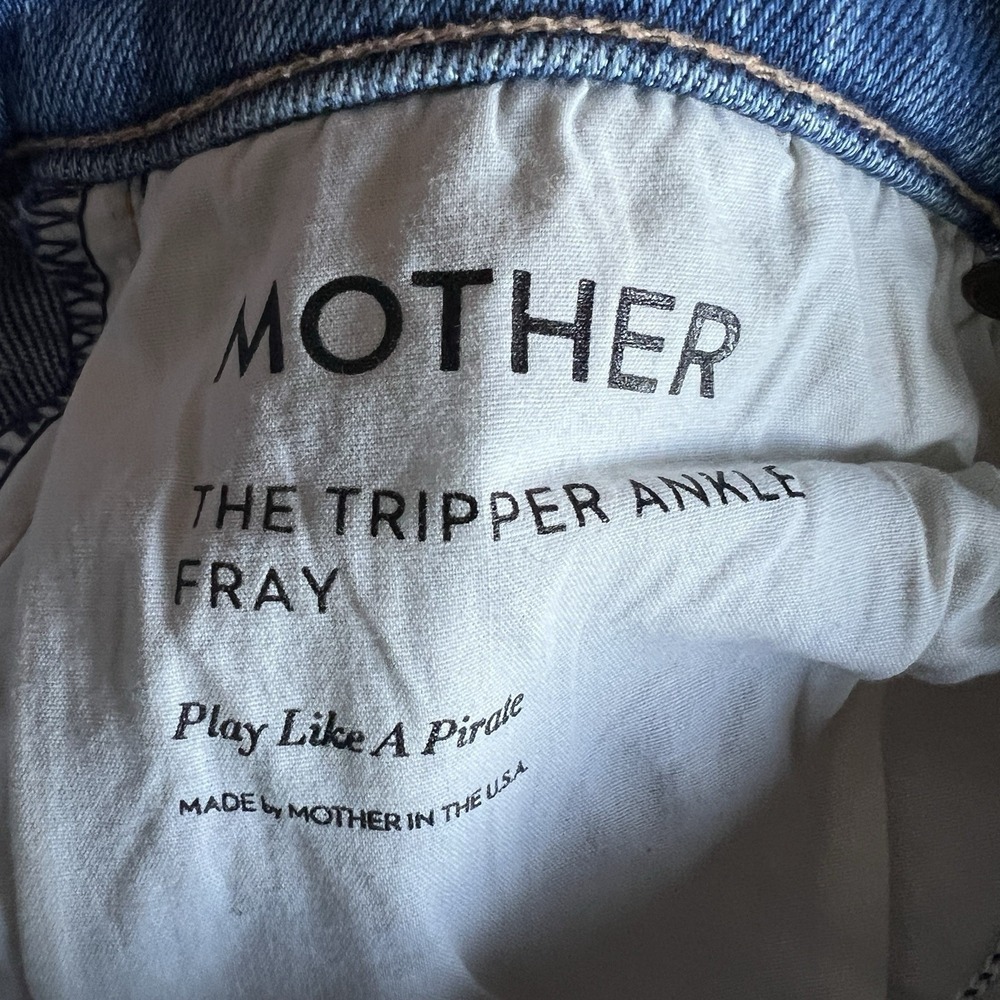 MOTHER The Tripper Ankle Fray Jeans Size 29 Blue Play Like A Pirate Wash Raw Hem - Picture 6 of 16